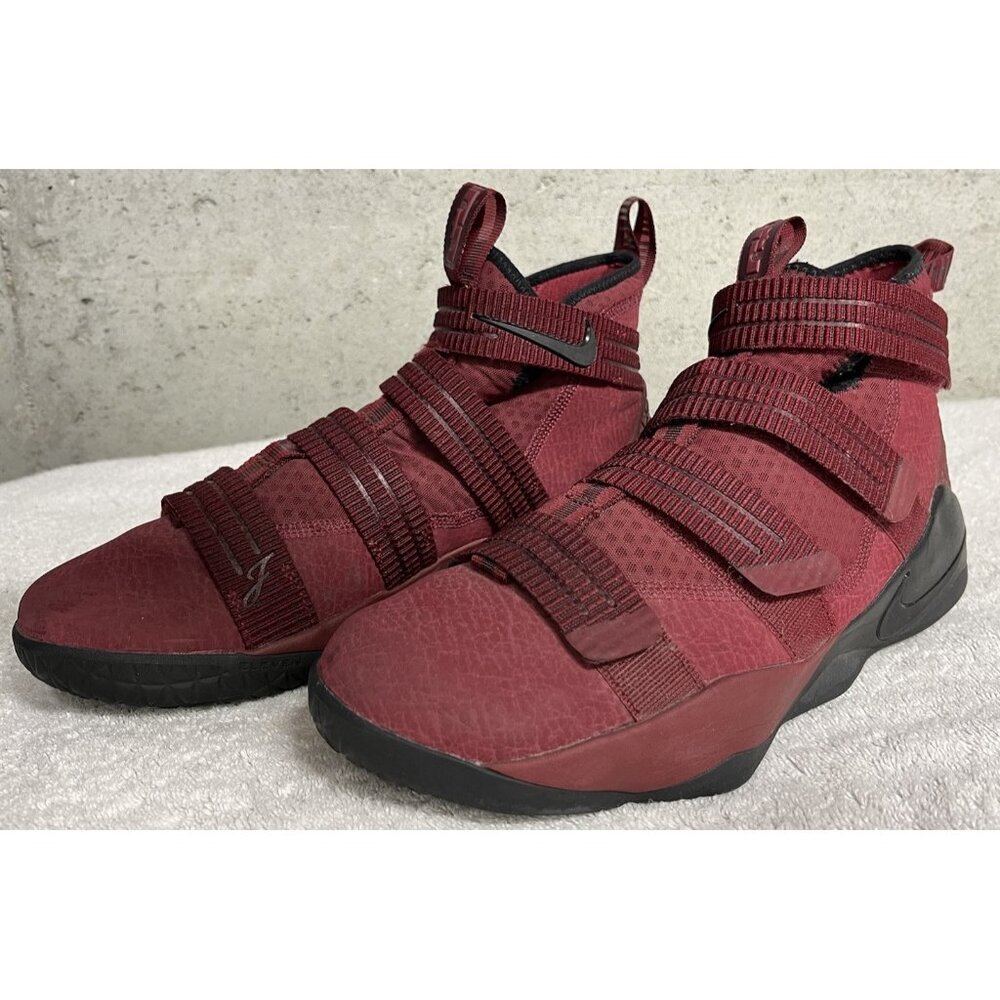 2017 Nike LeBron Soldier (11)XI SFG 897646-600 Basketball Sneakers Men's Size 11